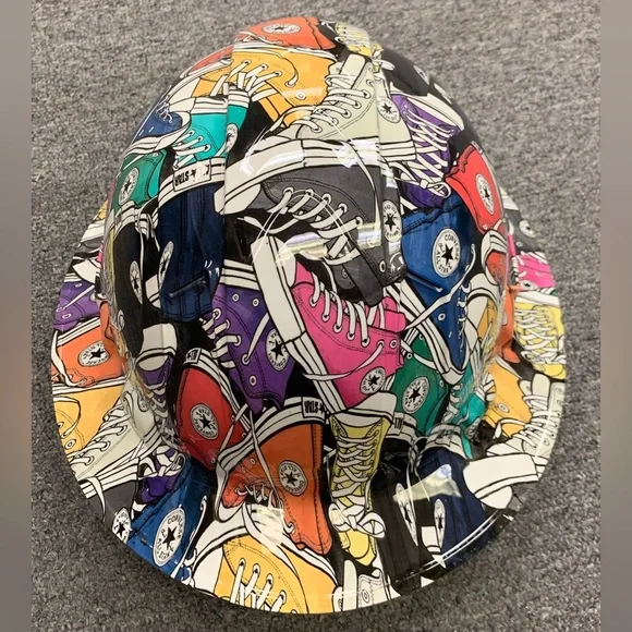 New Full Brim Hard Hat Custom Hydro Dipped CHUCKS STRAIGHT TAYLOR - Picture 2 of 4